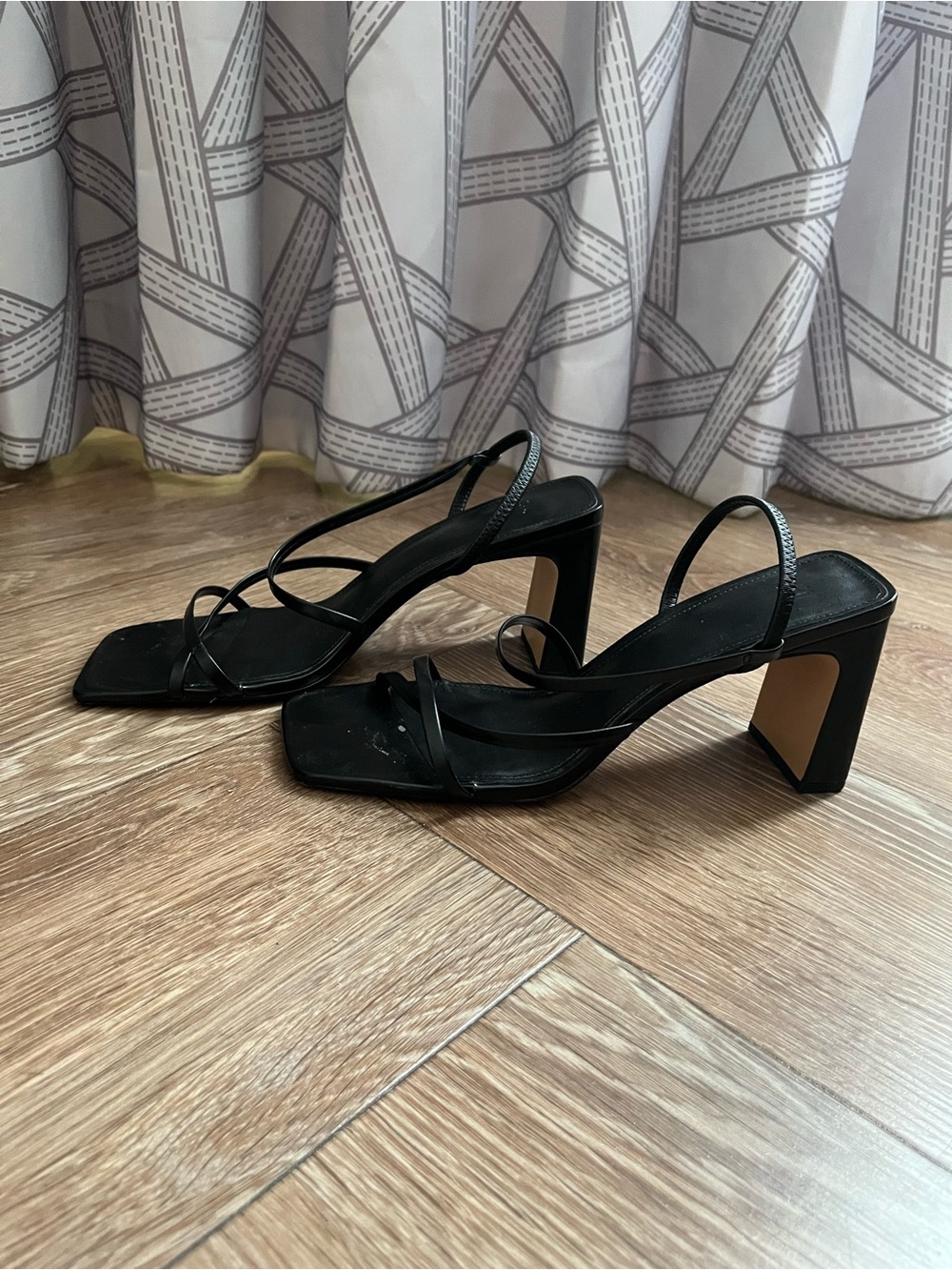 H&M Black Strappy Block Heel Sandals
